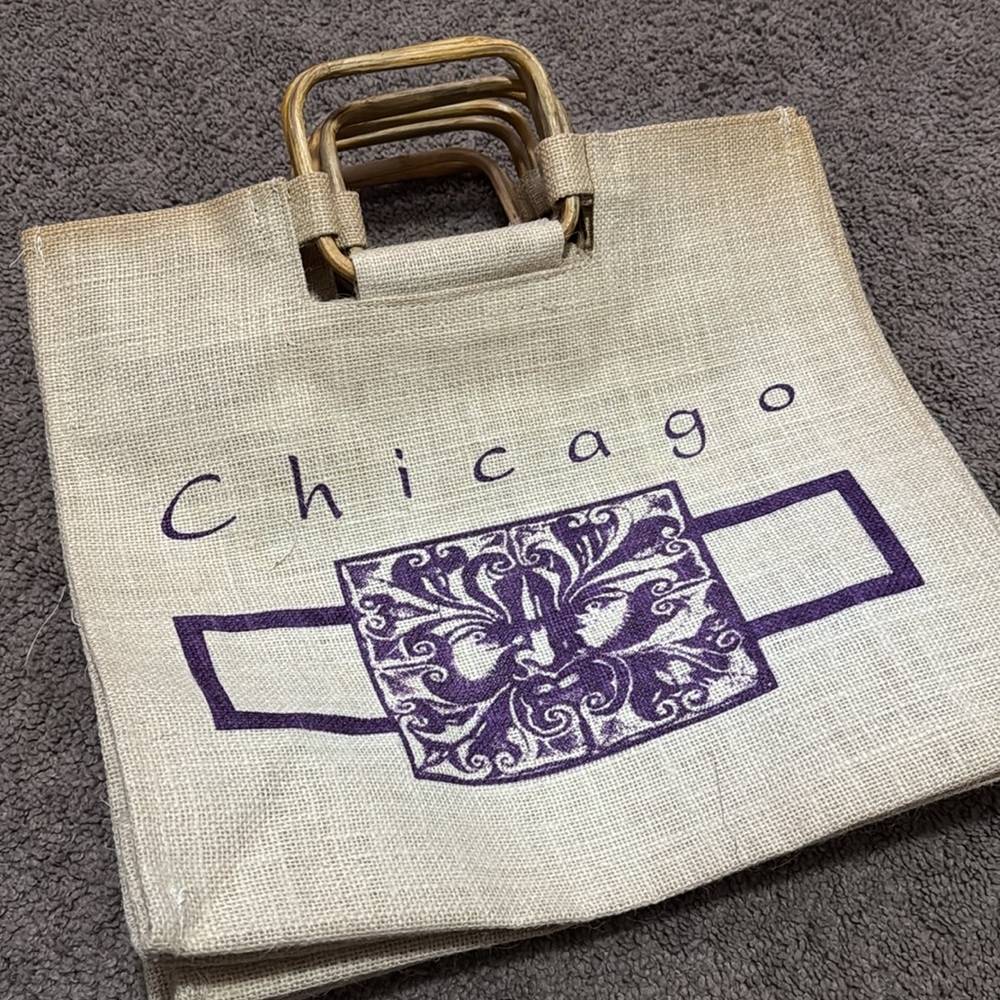 Unused “Chicago” Merchandise Marr Bamboo Handle Totes-Woven Fiber-Discoloration - Picture 8 of 16